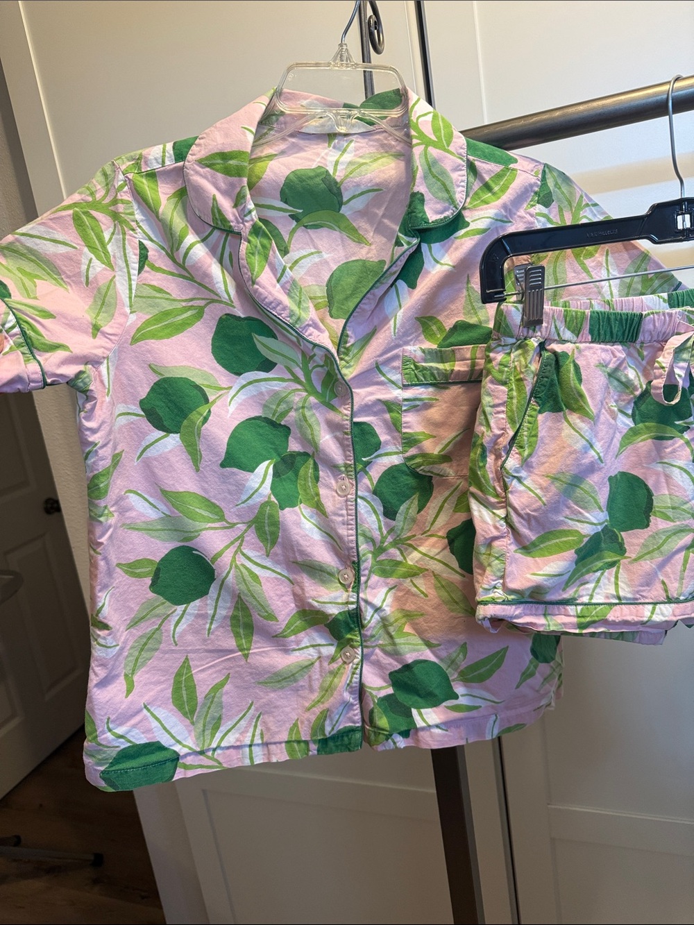 EUC Printfresh Pink and Green Lime Print Pajama Set